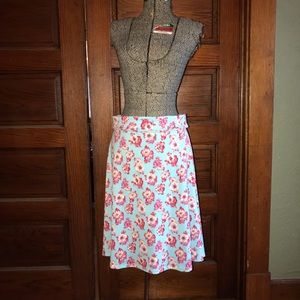 LuLaRoe Azure Skirt in Size Large
